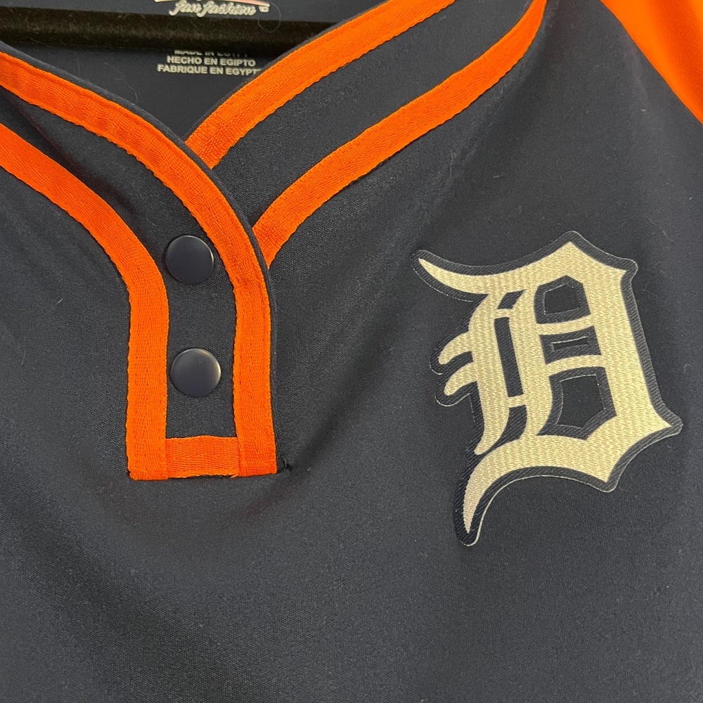 Detroit Tigers baseball jersey